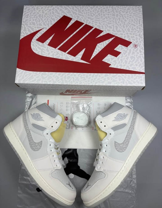💯❄️ Air Jordan 1 Retro High OG Sail University Red SIZE 12💧[$175 on EBay]